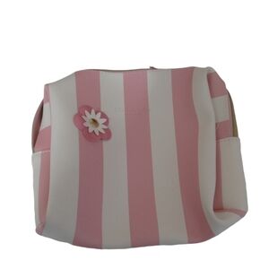 ELIZABETH Arden striped cosmetic bag